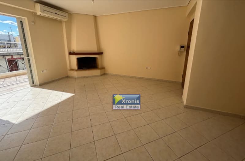 Apartment in Center, Ilion — Photo 3 of 15