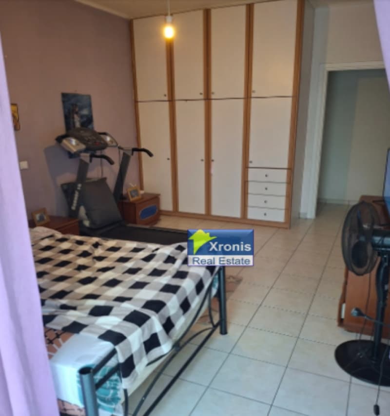 Apartment in Center, Ilion — Photo 12 of 14