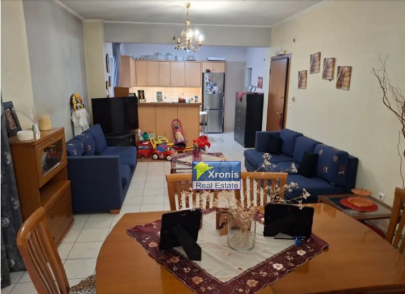 Apartment in Center, Ilion — Photo 5 of 14