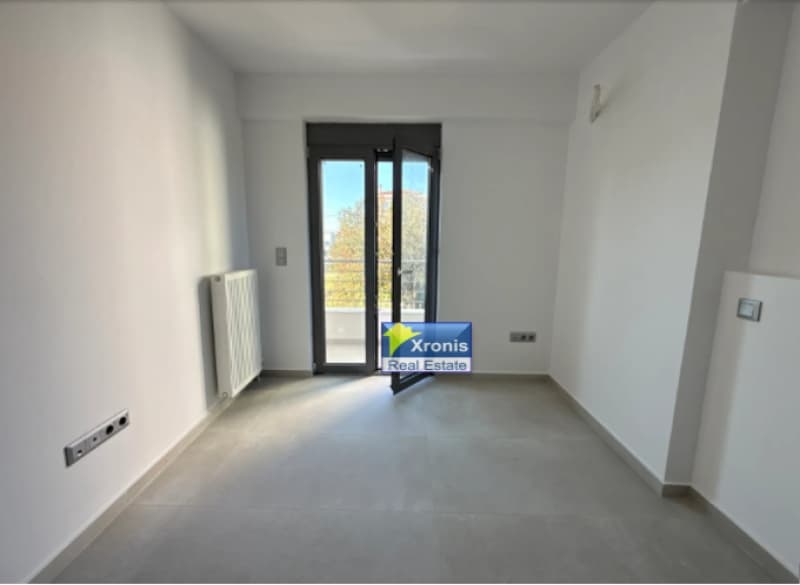 House in Center, Gerakas — Photo 17 of 24