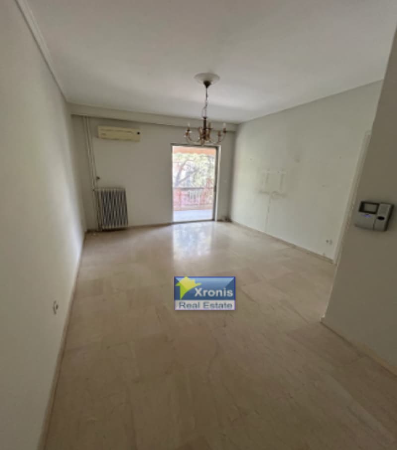 Apartment in Agia Triada, Iraklio — Photo 1 of 7