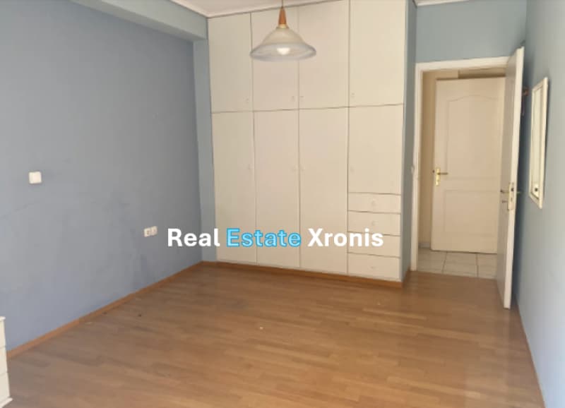 Apartment in Metamorfosi, Chalandri — Photo 8 of 15