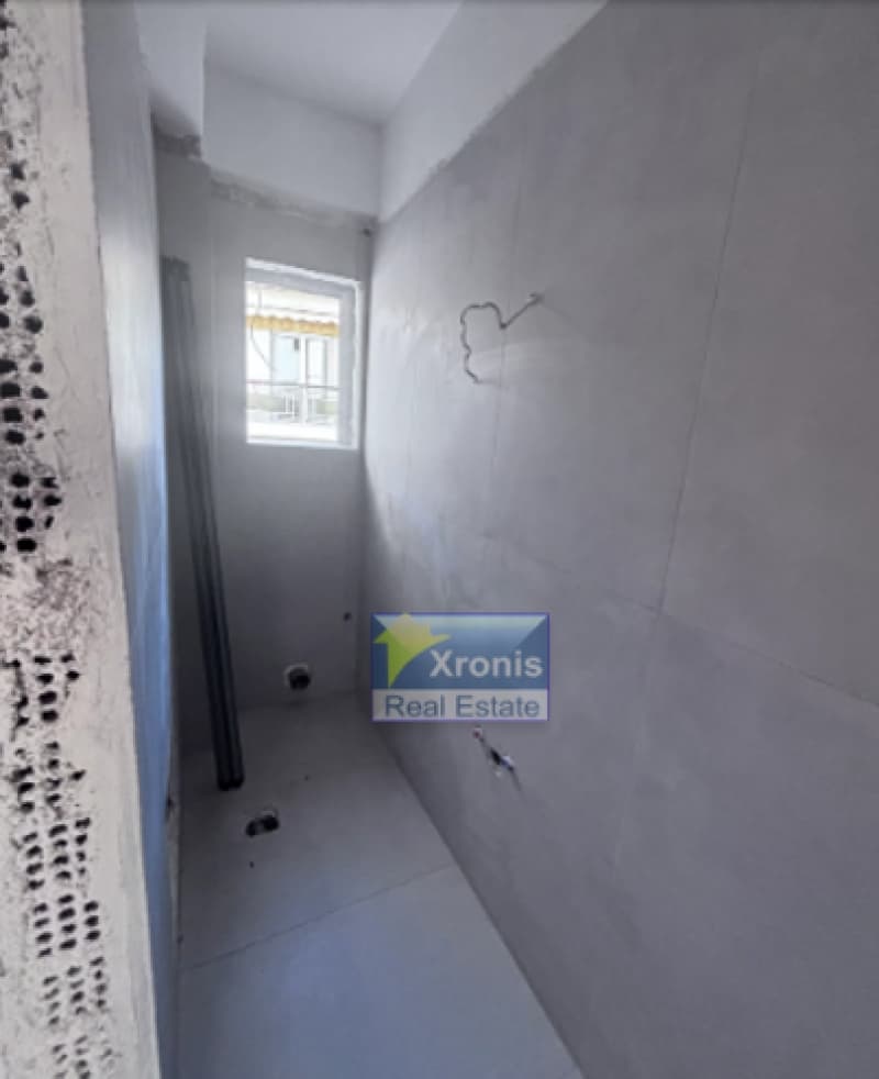 Apartment in Center, Ilion — Photo 7 of 8