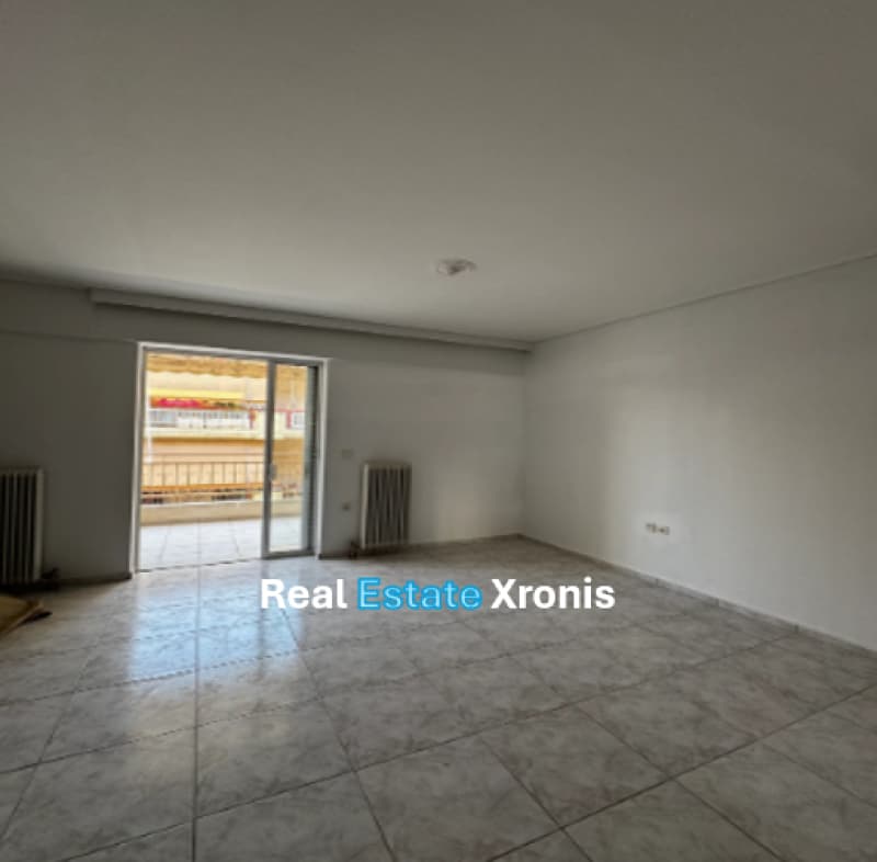 Apartment in Perivolia, Galatsi — Photo 3 of 13