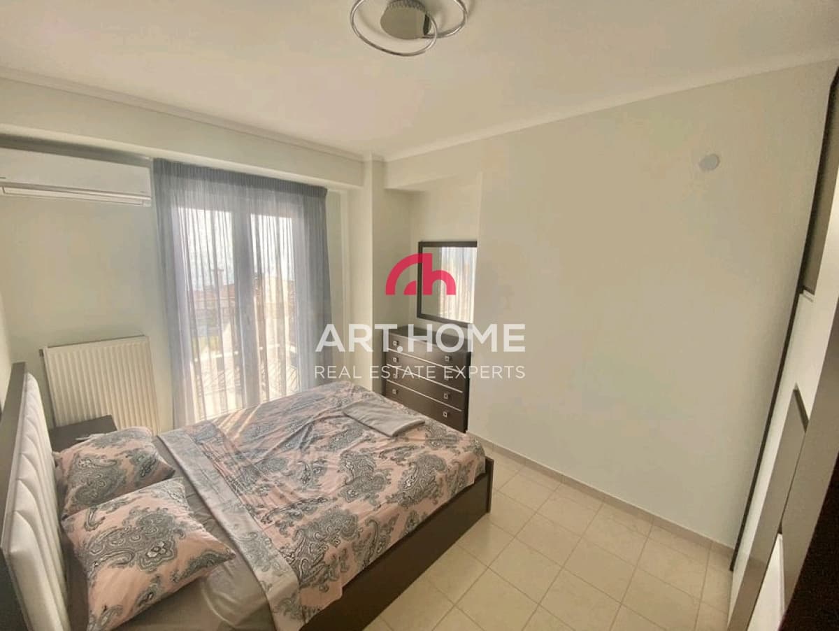 House in Loutra, Pallini — Photo 7 of 13