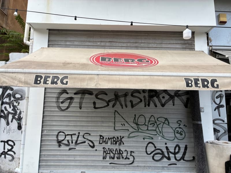 Κατάστημα στην Πλατεία Αττικής, Αττική — Φωτογραφία 8 από 9