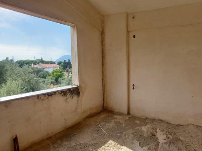 Μονοκατοικία στην Αραχωβίτικα, Ρίο — Φωτογραφία 12 από 19