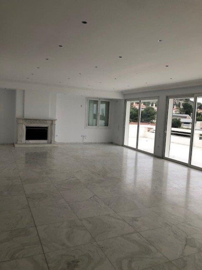 Apartment in Center, Vouliagmeni — Photo 19 of 28