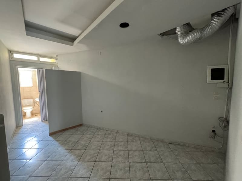 Κατάστημα στην Ταμπάχανα, Πάτρα — Φωτογραφία 2 από 8