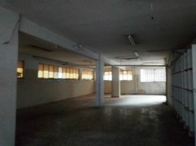 Αποθήκη στην Άγιος Ιωάννης Χρυσόστομος, Νίκαια — Φωτογραφία 4 από 12
