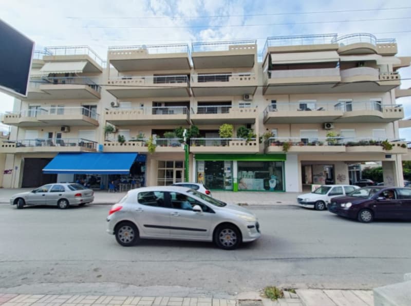 Apartment in Pratsika, Patra — Photo 1 of 3