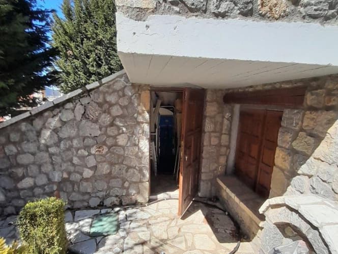 Μονοκατοικία στην Καλύβια, Αράχωβα — Φωτογραφία 25 από 30