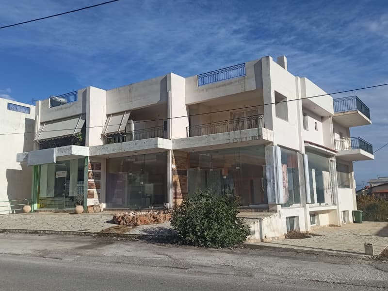 Κατάστημα στην Κράθιο, Αιγείρα — Φωτογραφία 3 από 4