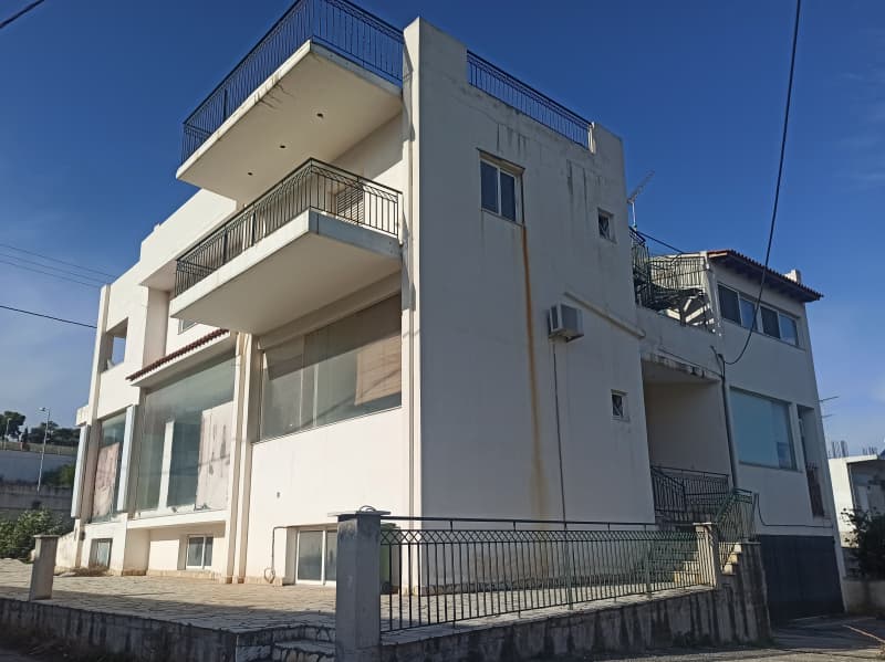 Κατάστημα στην Κράθιο, Αιγείρα — Φωτογραφία 1 από 4