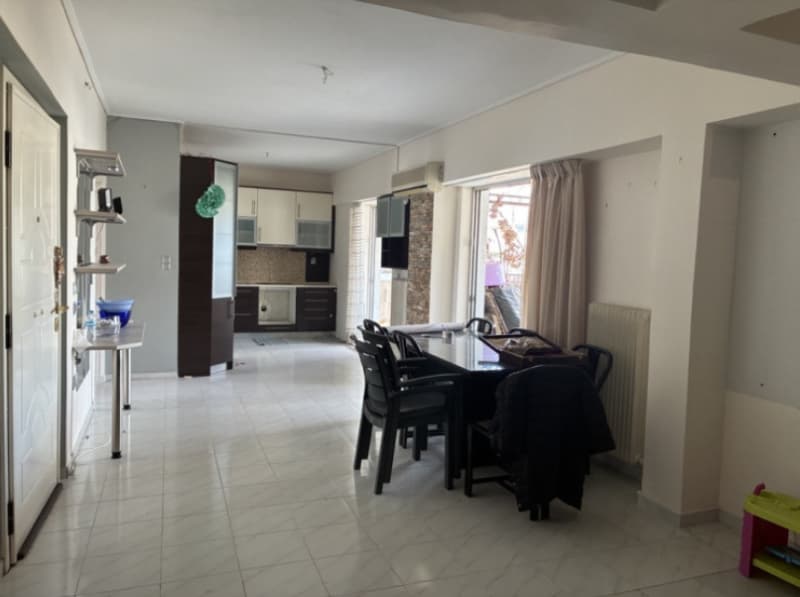 Apartment in Karagianneika, Galatsi — Photo 2 of 17