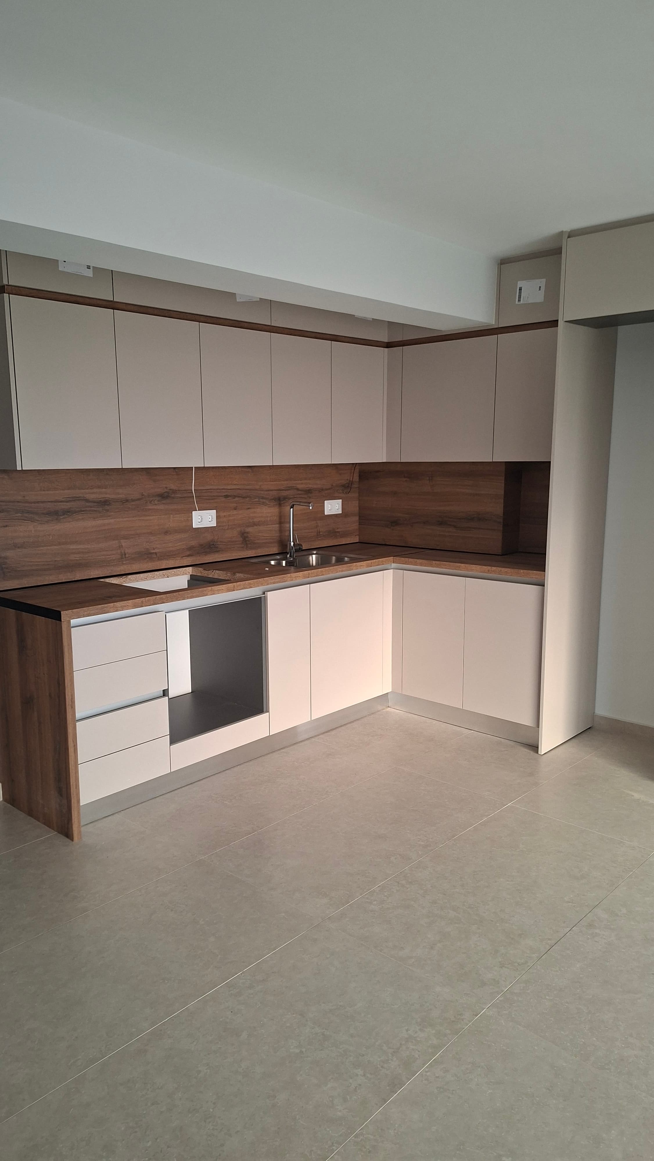 Apartment in Saronida, Saronida — Photo 4 of 10