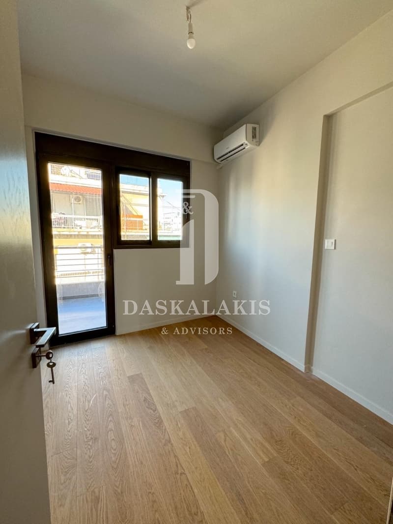 Apartment in Votanikos, Kentro — Photo 9 of 13