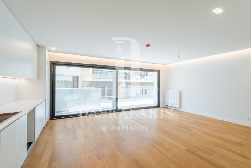 Apartment in Center, Kaisariani — Photo 2 of 15