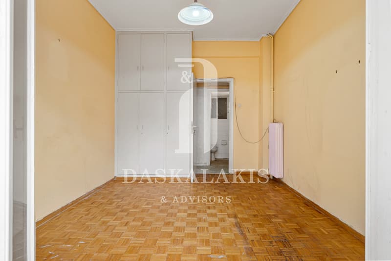 Apartment in Neo Pagkrati, Vironas — Photo 13 of 16