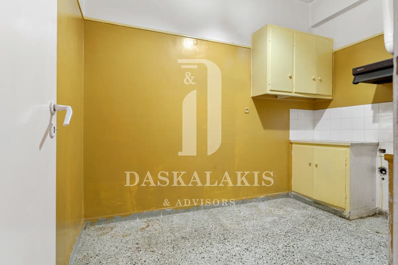 Apartment in Neo Pagkrati, Vironas — Photo 14 of 16