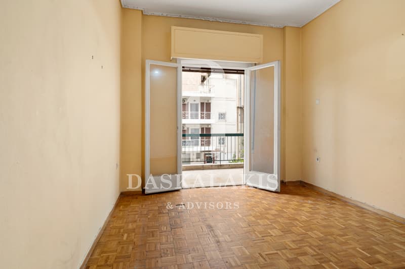 Apartment in Neo Pagkrati, Vironas — Photo 12 of 16