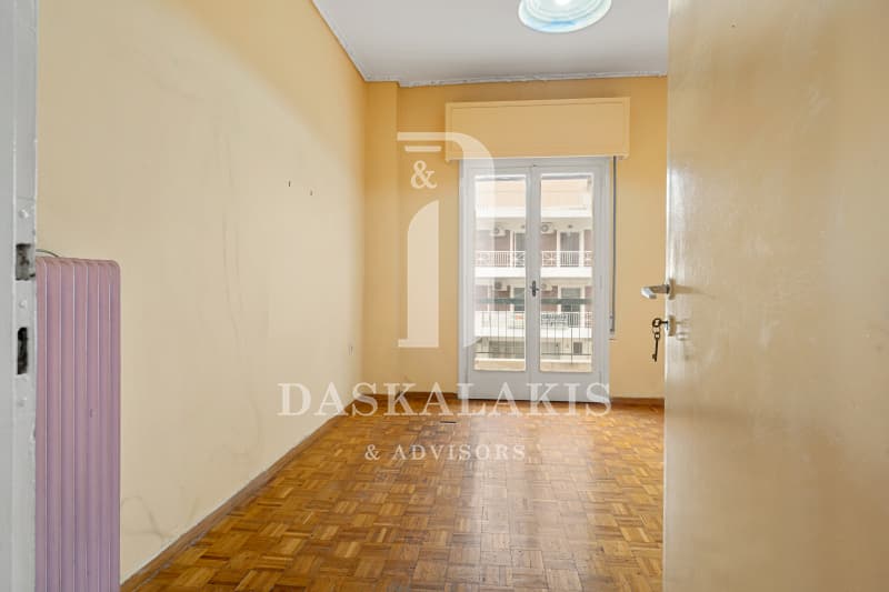 Apartment in Neo Pagkrati, Vironas — Photo 8 of 16