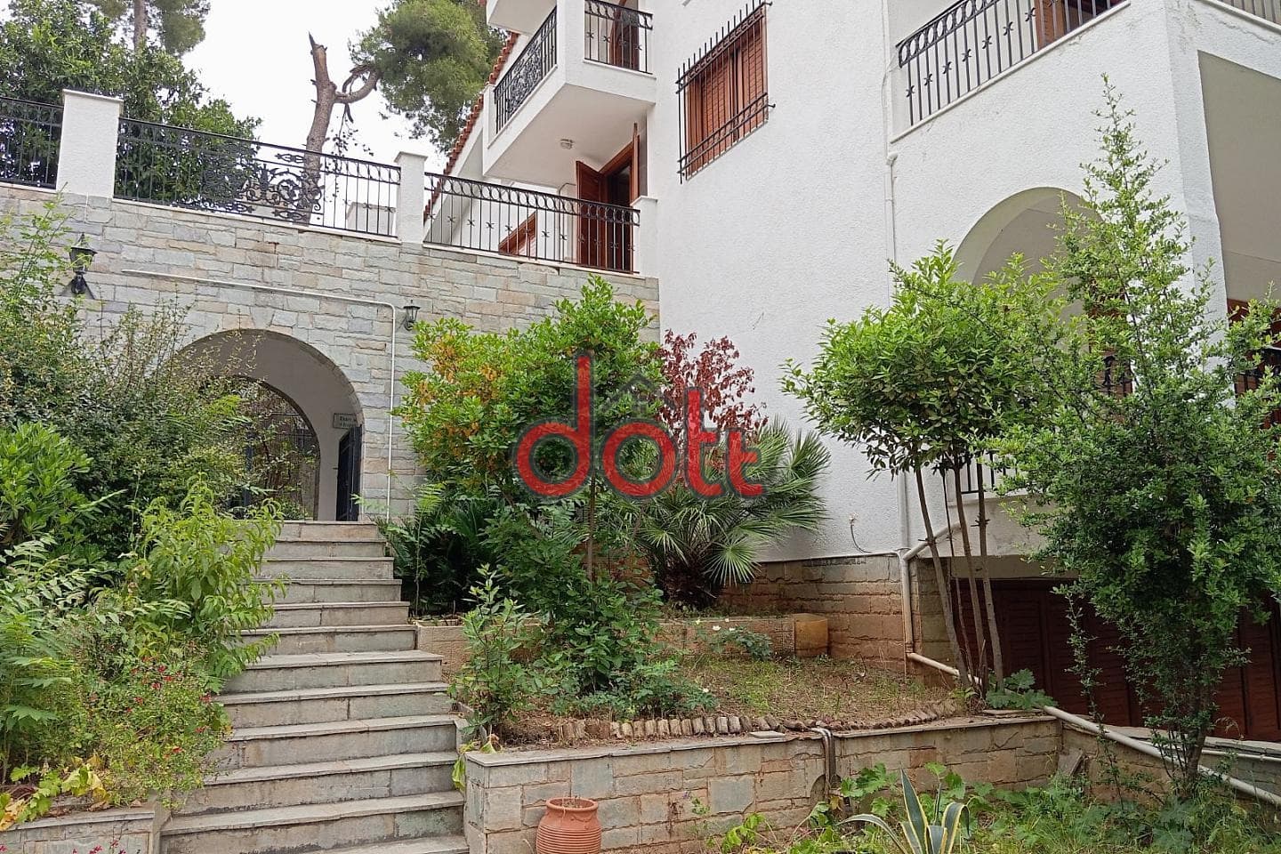 House in Drosia, Drosia — Photo 1 of 30