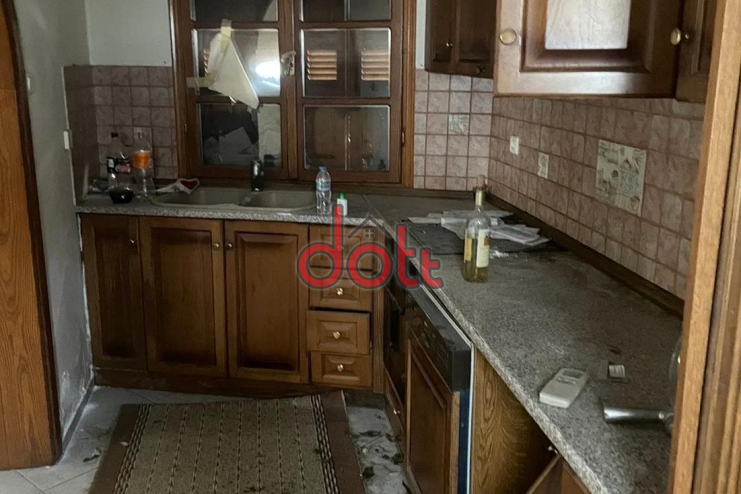 Μονοκατοικία στην Ταμπούρια, Νίκαια — Φωτογραφία 3 από 7