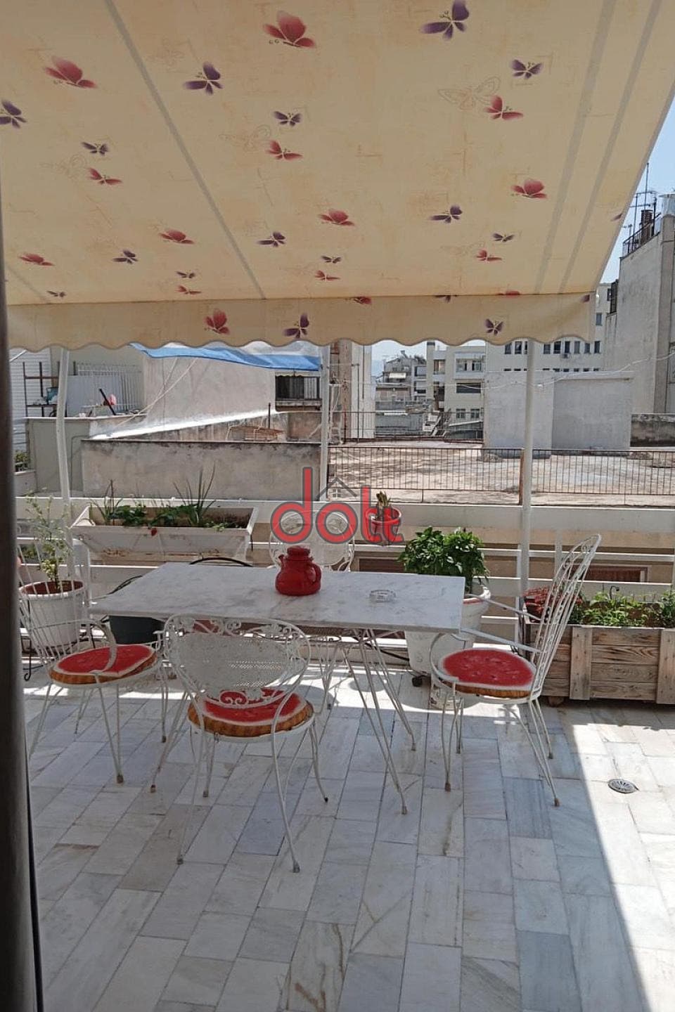Apartment in Pasalimani, Piraeus — Photo 1 of 7