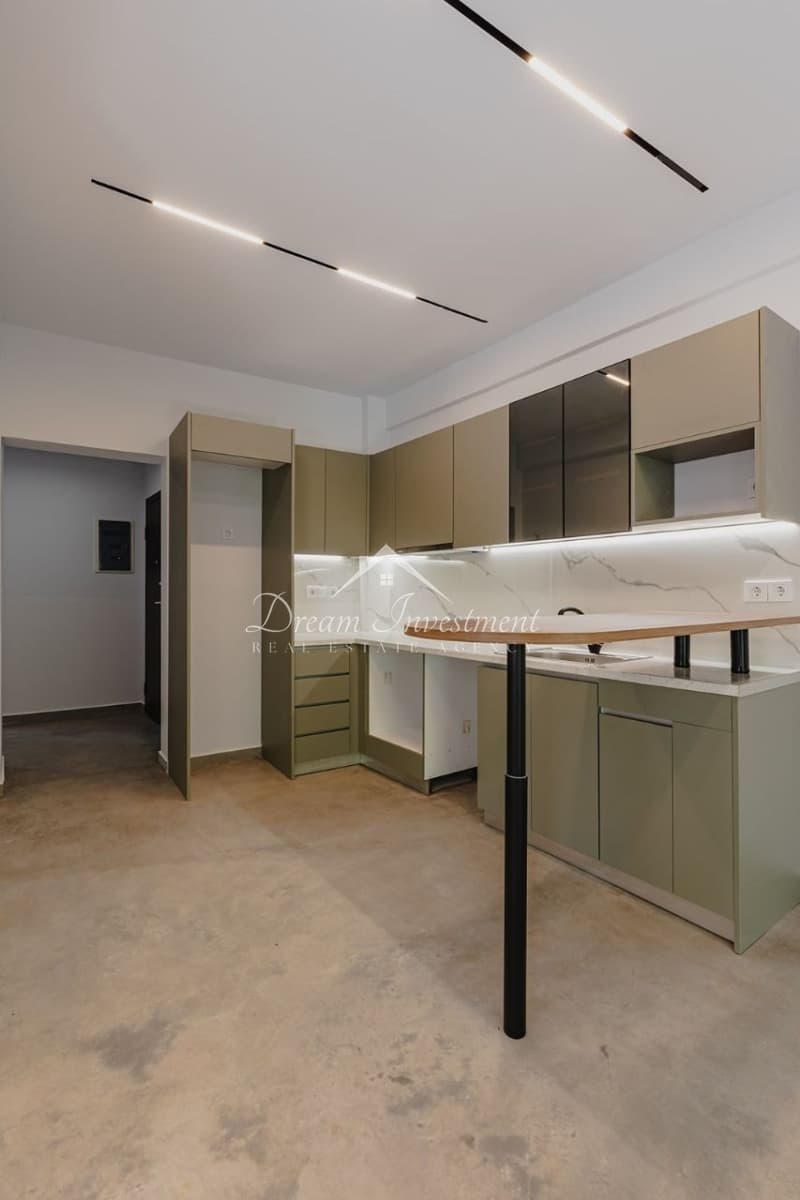 Apartment in Center, Kaisariani — Photo 1 of 25