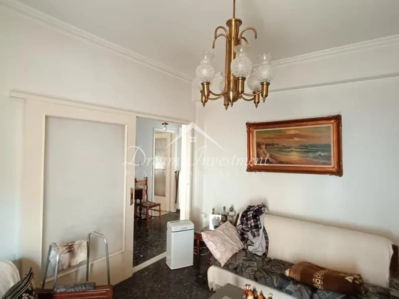 Apartment in Evaggelistria, Piraeus — Photo 2 of 7