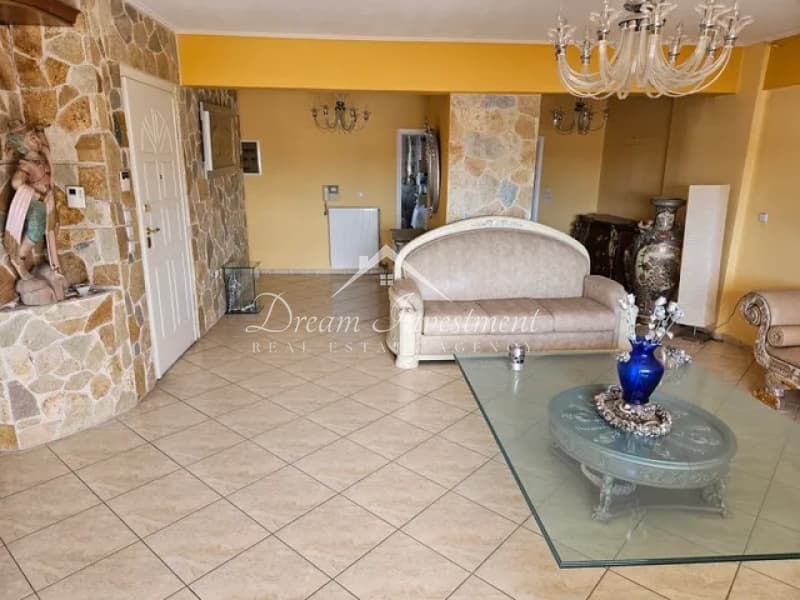 Apartment in Sepolia, Sepolia - Skouze — Photo 4 of 18