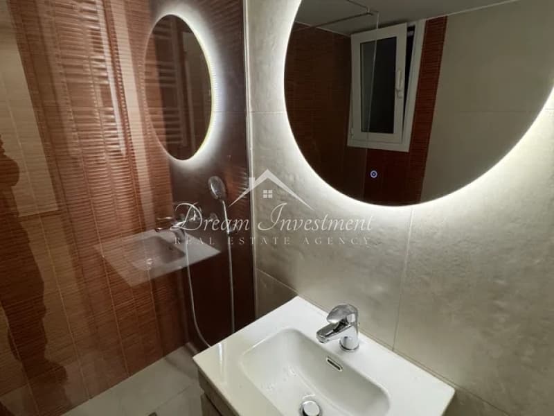 Apartment in Platia Koumoundourou, Kentro — Photo 12 of 12