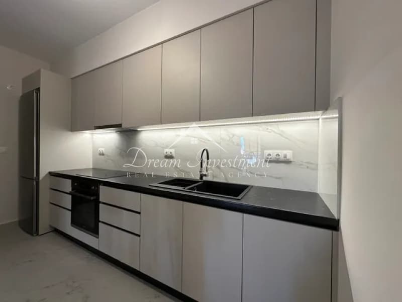 Apartment in Center, Argyroupoli — Photo 2 of 7