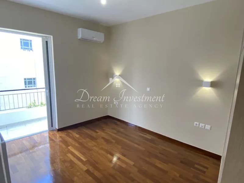 Apartment in Plateia Ntavari, Palaio Faliro — Photo 4 of 9