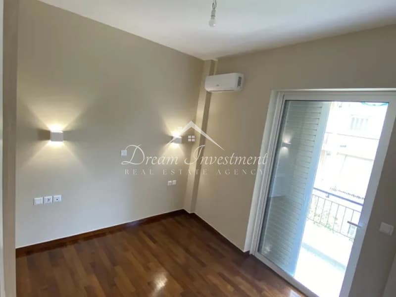 Apartment in Plateia Ntavari, Palaio Faliro — Photo 7 of 9