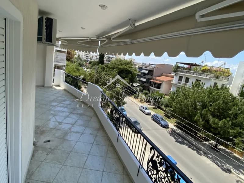 Apartment in Plateia Ntavari, Palaio Faliro — Photo 9 of 9