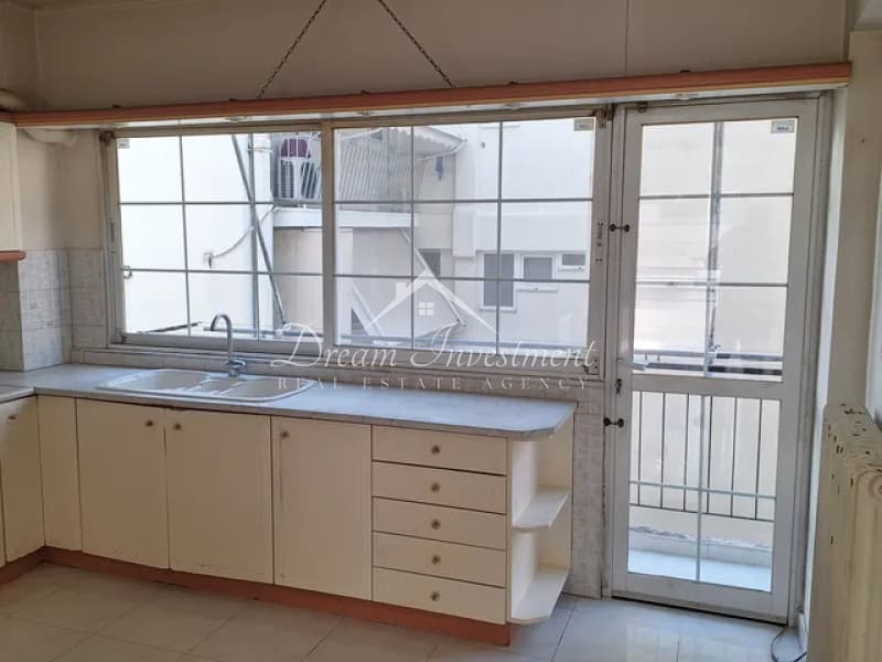 Apartment in Pigada, Piraeus — Photo 5 of 24