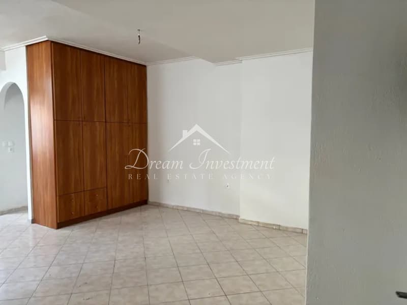 Apartment in Ierapoli, Aigaleo — Photo 2 of 13