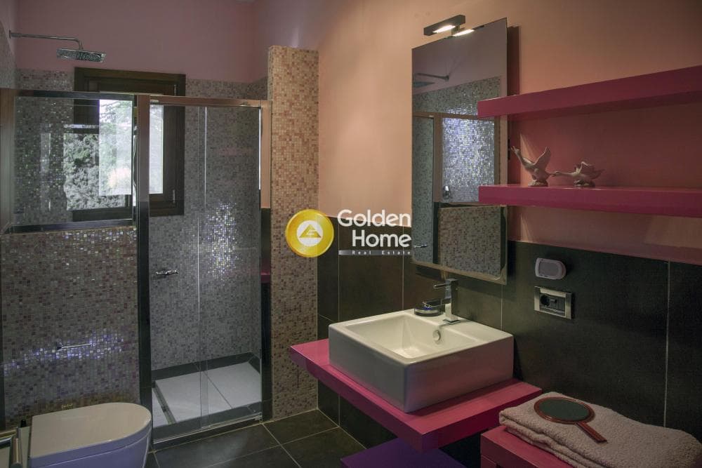 House in Galazia akti, Kalivia Thorikou — Photo 6 of 10