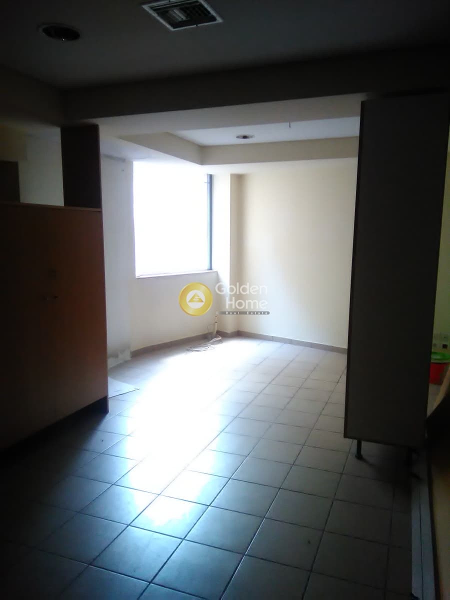 Κατάστημα στην Μουσείο, Εξάρχεια - Νεάπολη — Φωτογραφία 1 από 2