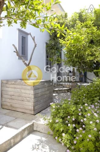 House in Vlichos, Hydra — Photo 16 of 28