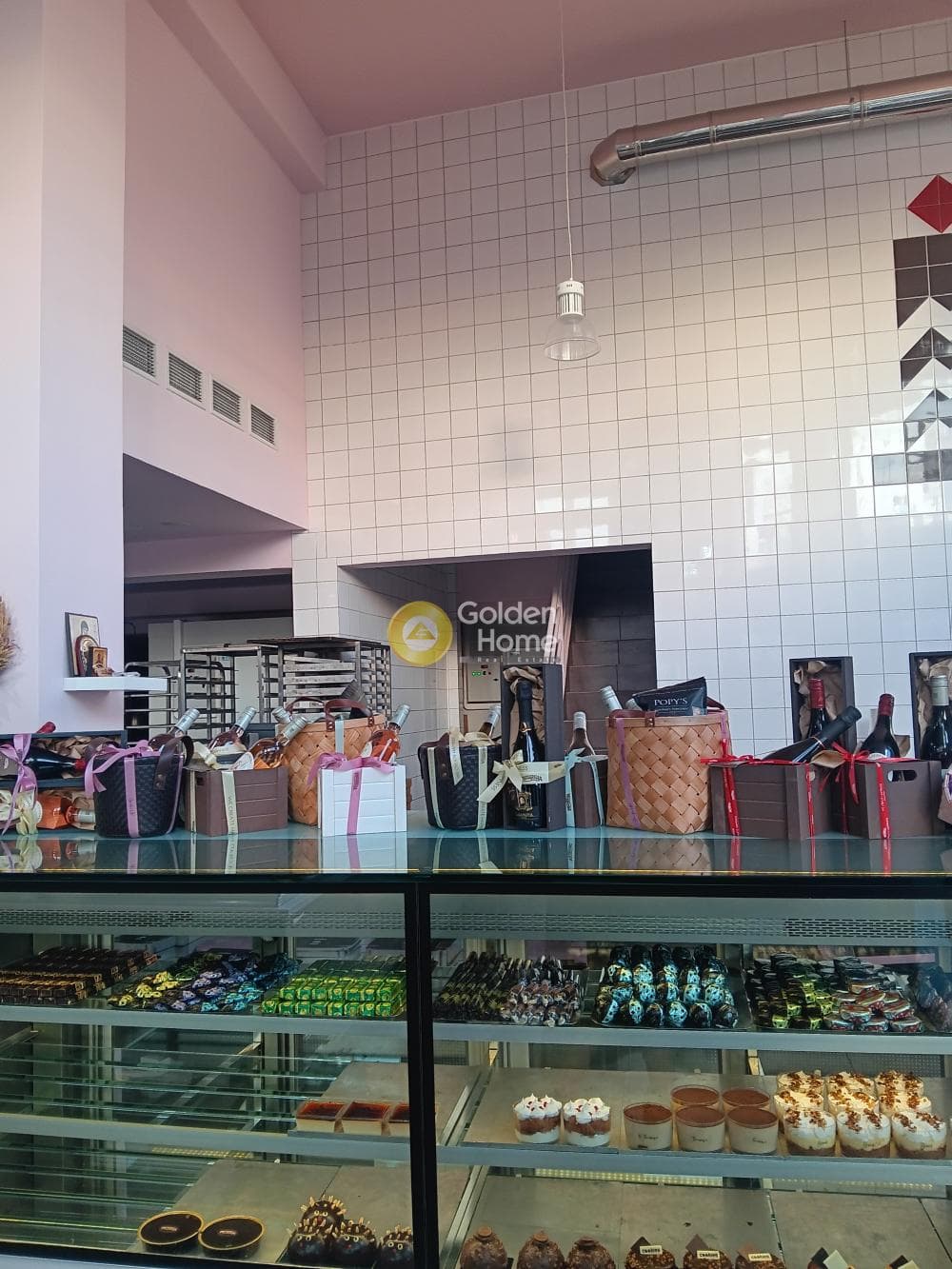 Retail Store in Centre, Palaio Faliro