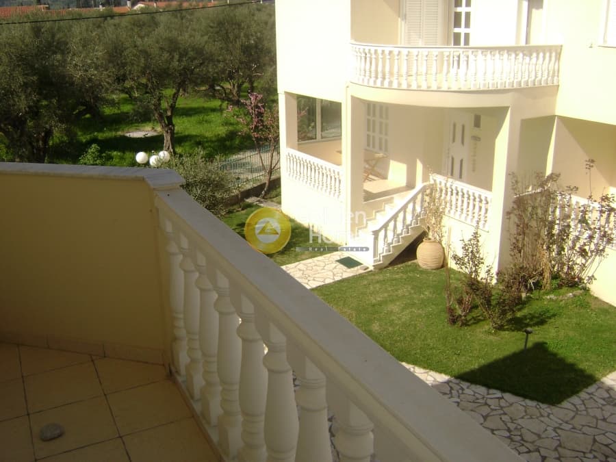 House in Center, Diakopto — Photo 6 of 7