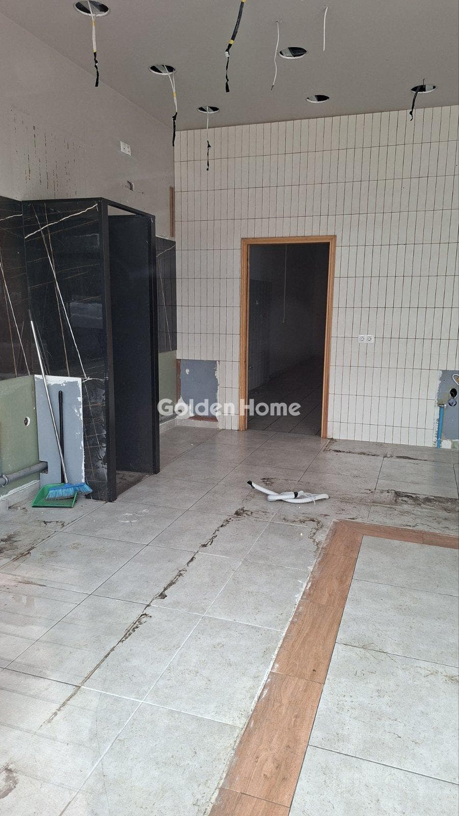 Retail Store in Nea Alexandria, Argyroupoli — Photo 4 of 13