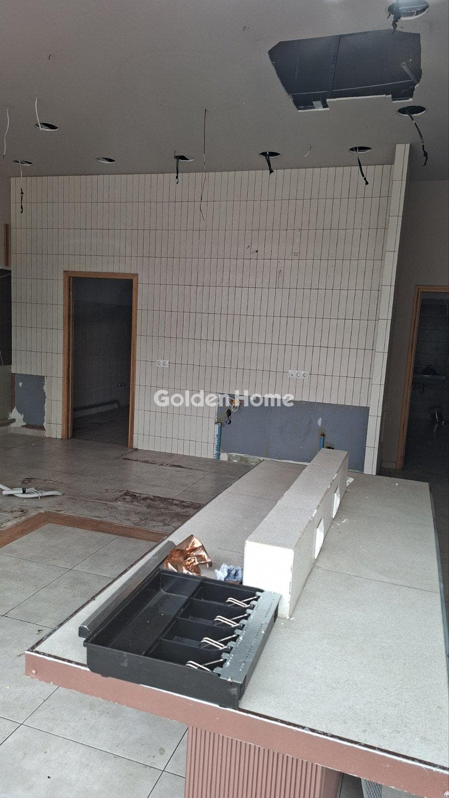 Retail Store in Nea Alexandria, Argyroupoli — Photo 8 of 13