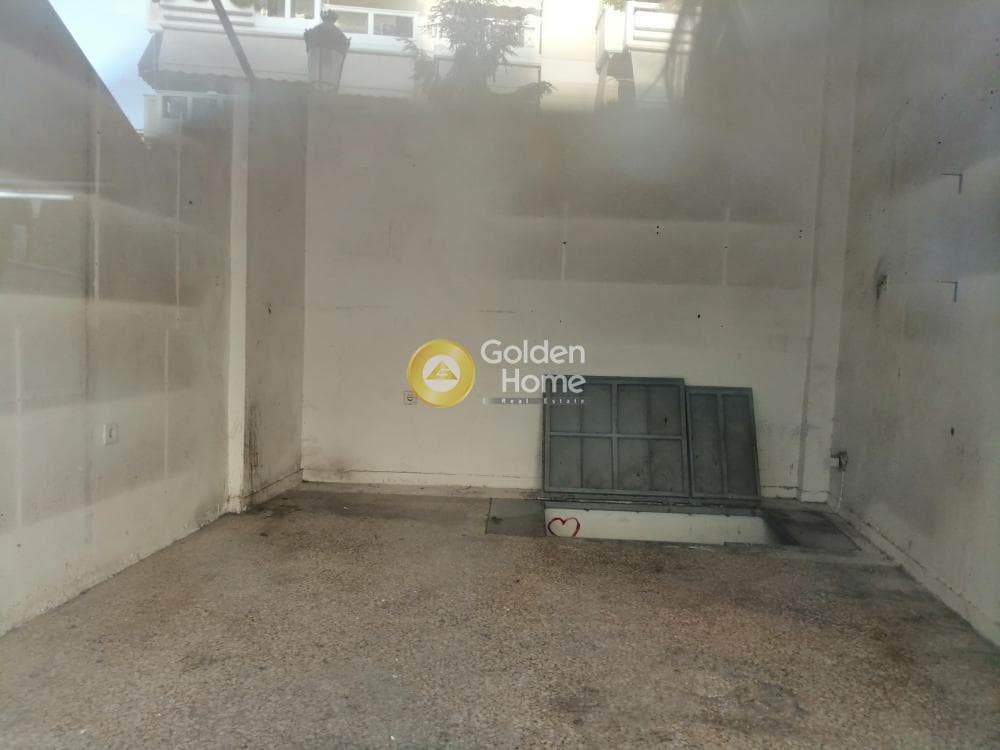 Κατάστημα στην Φανερωμένη, Χολαργός