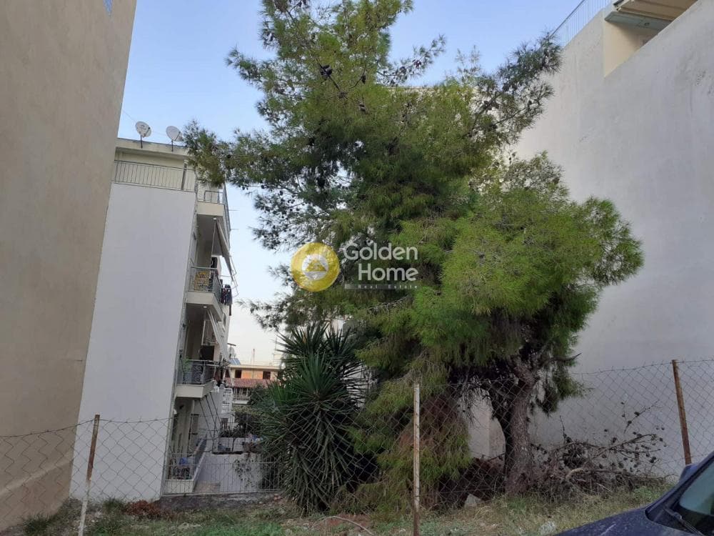 Οικόπεδο στην Πεύκα Βέρδη, Πετρούπολη — Φωτογραφία 1 από 4