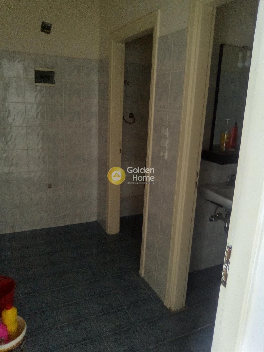 Retail Store in Megala Sxoinia A, Acharnes — Photo 14 of 21