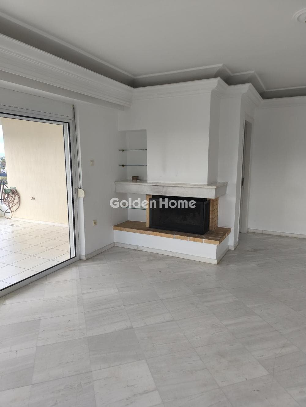 Apartment in Pigadakia, Vouliagmeni — Photo 3 of 18